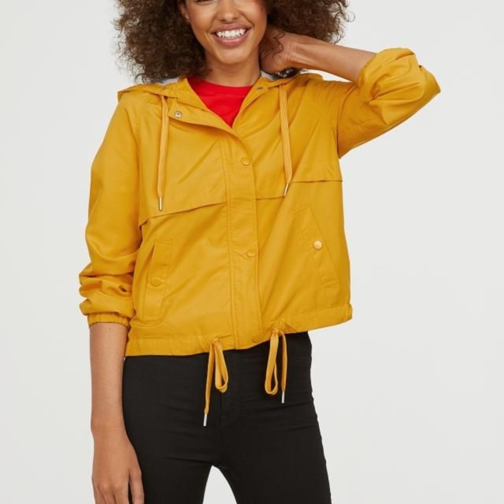Divided Yellow Utility Jacket with Hooded Design and Drawstring Details